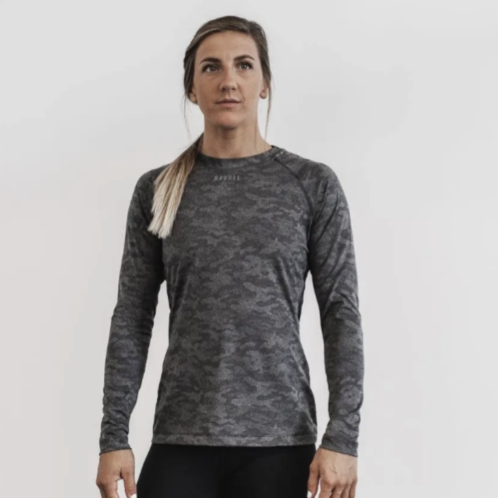 NOBULL Women's Lightweight Textured Long Sleeve Tee army green